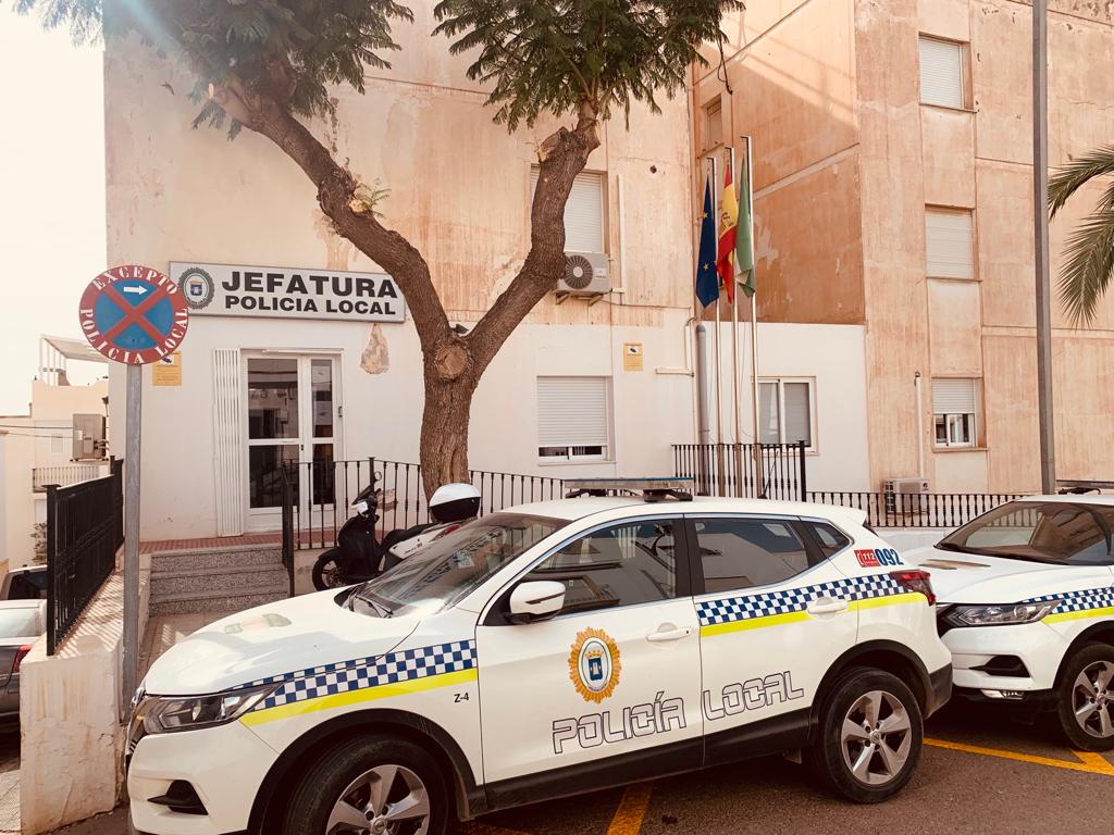 Níjar pone en marcha el programa Agente Tutor, la policía más cercana a los menores