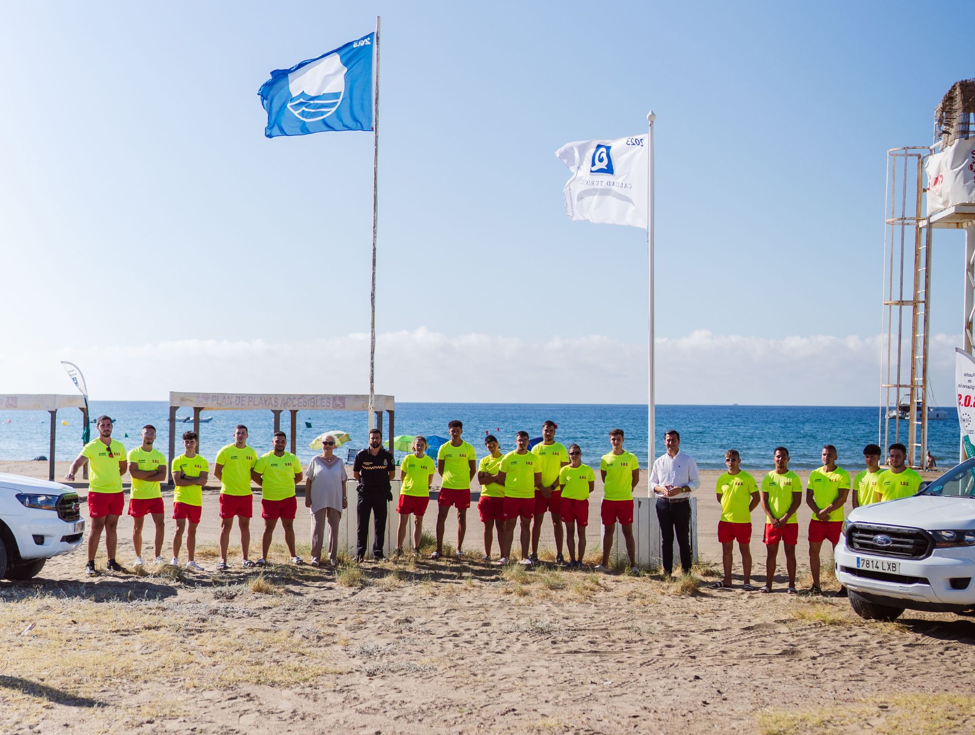 Las playas de San José y Agua Amarga revalidan sus banderas azules