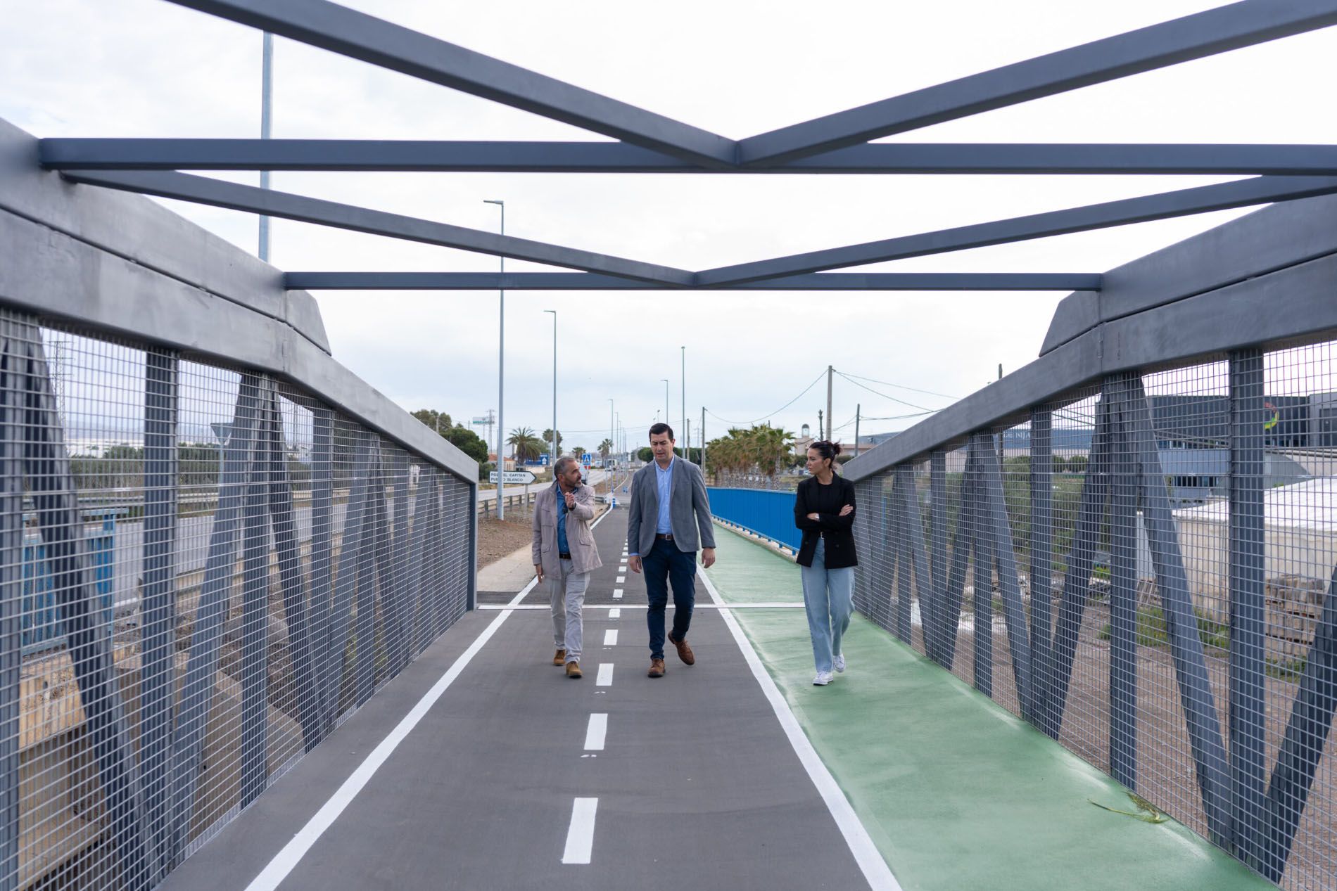 San Isidro y Campohermoso conectados por vía ciclopeatonal