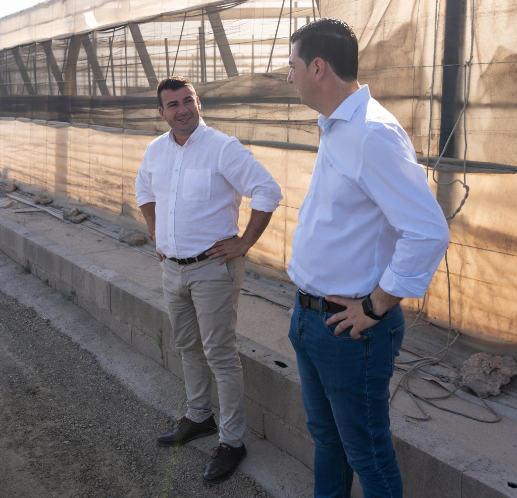 Finaliza la obra de mejora en el Camino de Los Pelaos, una demanda histórica de los agricultores nijareños