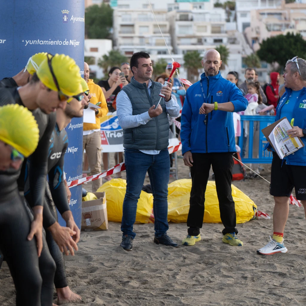 Rotundo éxito de participación en el XII Triatlón Cabo de Gata-Níjar