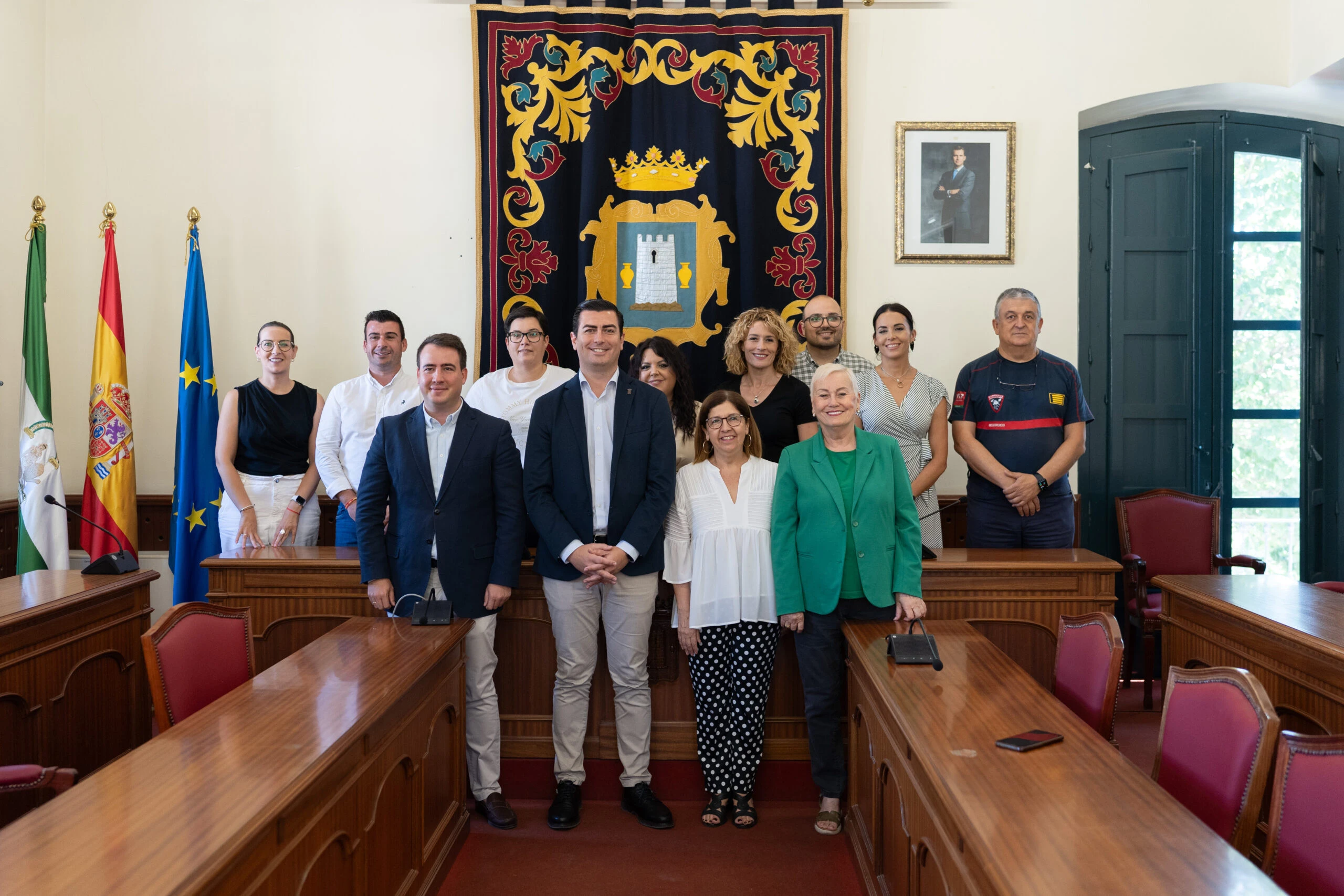 Histórica firma de convenio para que los nijareños cuenten por fin con servicio de extinción de incendios