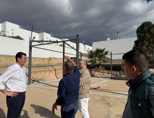 El Ayuntamiento de Níjar inicia la construcción de un centro polivalente en Los Albaricoques para uso y disfrute de los vecinos