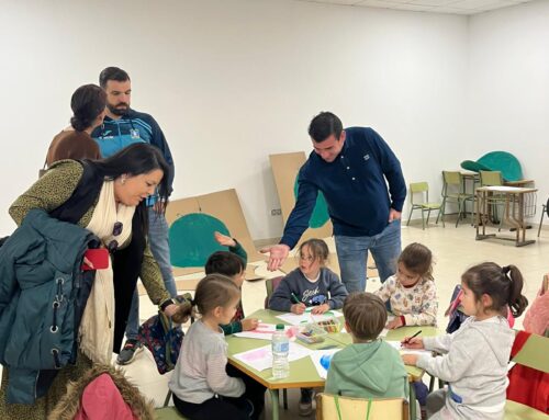 Una Escuela de Navidad en Níjar con actividades deportivas, manualidades, experimentos, robótica y recetas para niños