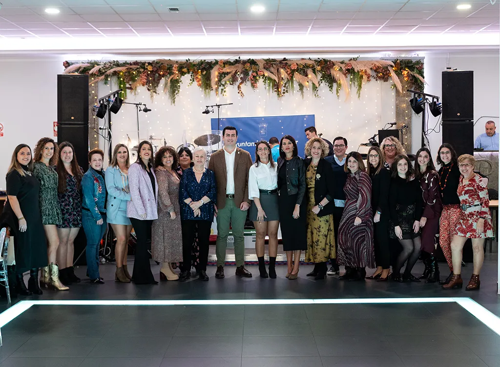 El Ayuntamiento de Níjar homenajea a las mujeres del municipio